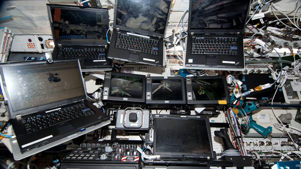 Aplicație pentru laptopurile Stației Spațiale Internaționale, dezvoltată de programatori din Cluj