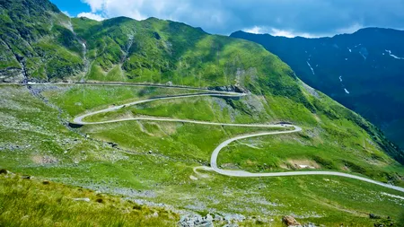 Cât timp mai rămân DESCHISE Transfăgărășan și Transalpina. Precizările Companiei de Drumui și Poduri