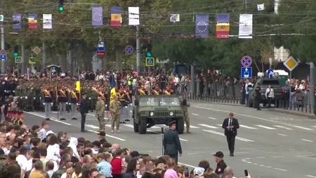 Republica Moldova marchează 35 de ani de independență cu o paradă militară de amploare. Nicușor Dan, prezent la eveniment