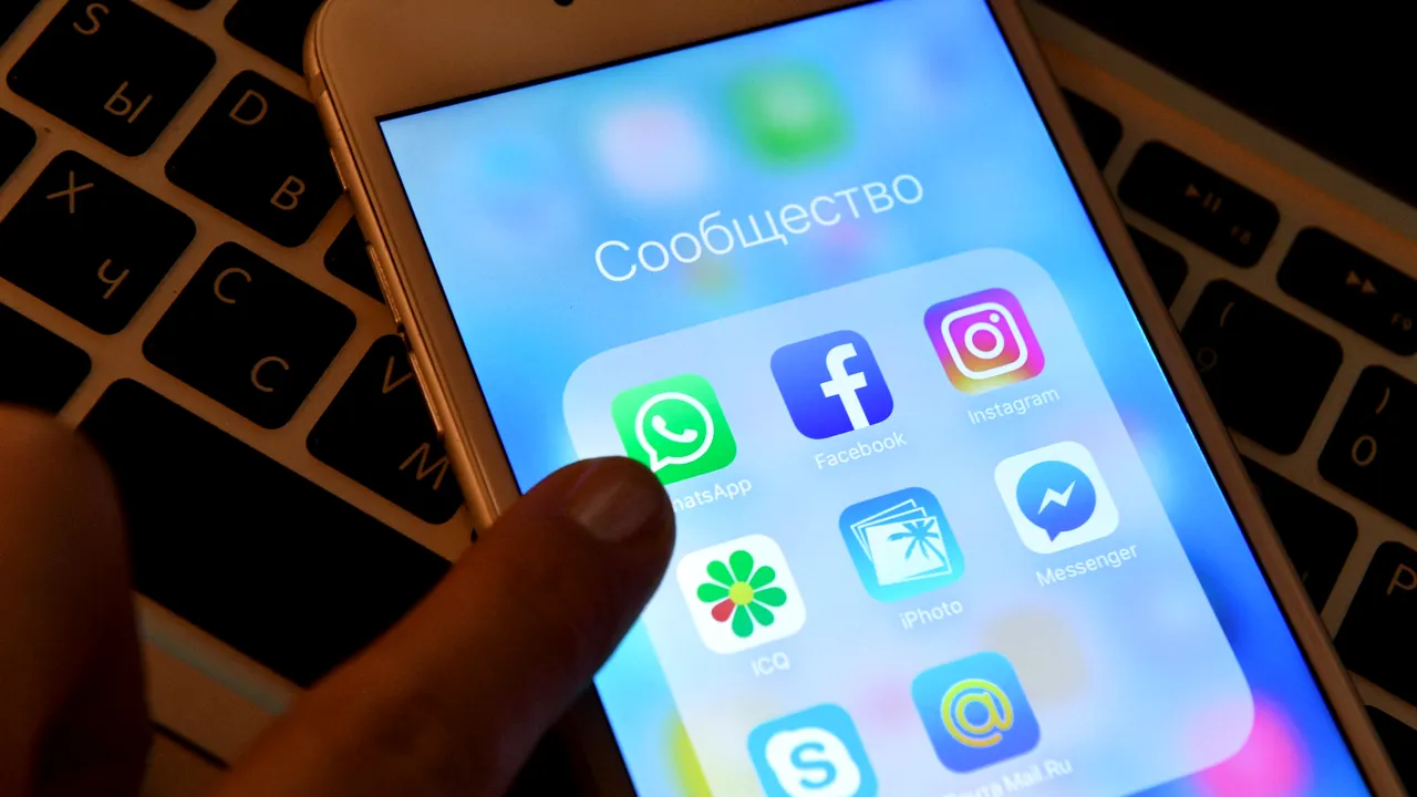 Aplicațiile Facebook, WhatsApp și Instagram nu pot fi accesate de un număr mare de utilizatori