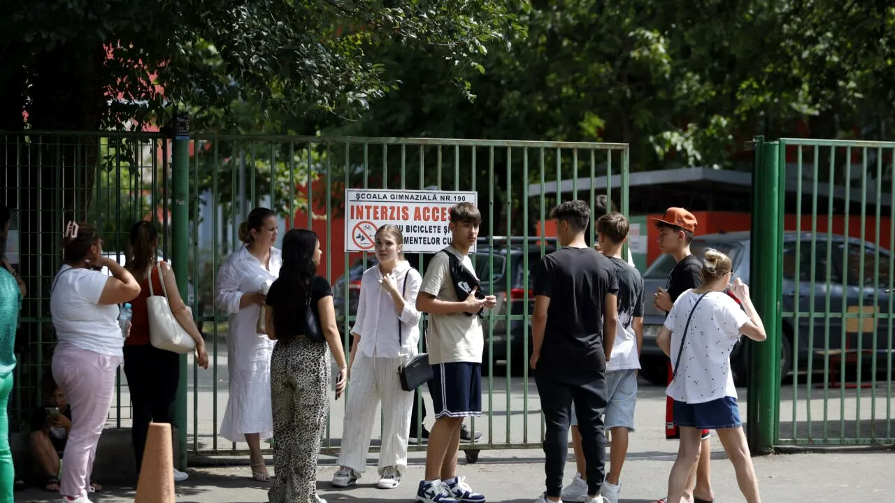 Evaluare Națională 2025. Noi REGULI de redactare la probele scrise. Calendarul simulării și examenului 