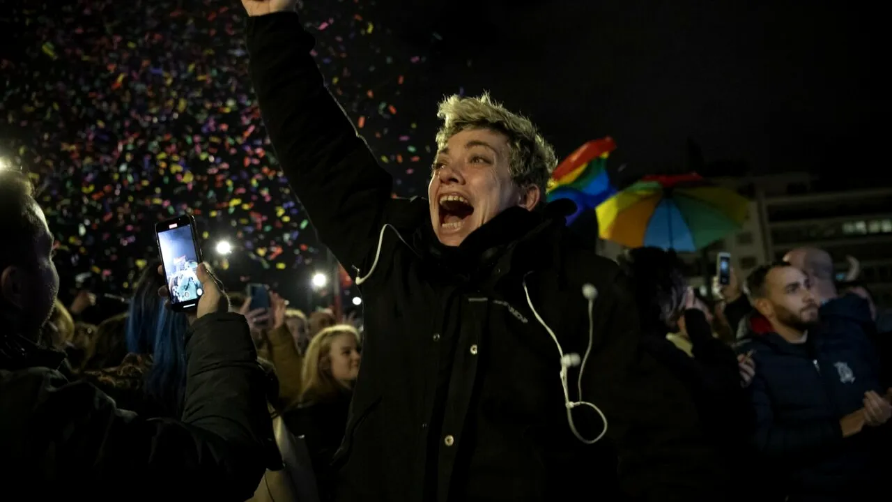 Grecia a legalizat căsătoriile între persoanele de acelaşi sex