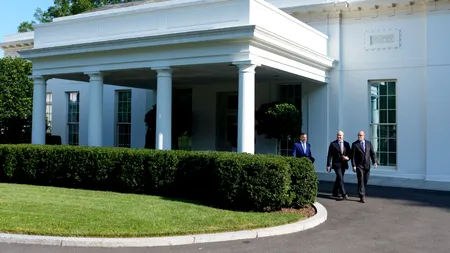 Casa Albă: UE nu va impune taxe suplimentare companiilor digitale din SUA /Europenii vor cumpăra masiv echipamente militare americane