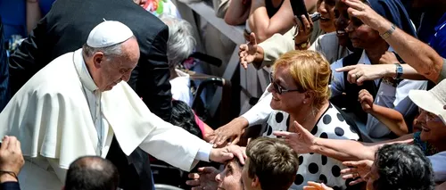 Papa Francisc a renunțat la papamobilul blindat pentru vizita sa din Brazilia