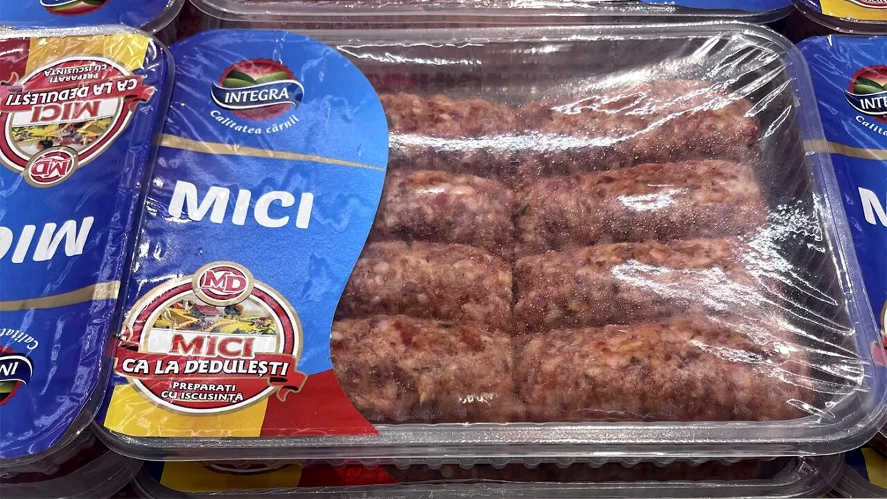 Cu ce PREȚ se vinde o caserolă cu mici 