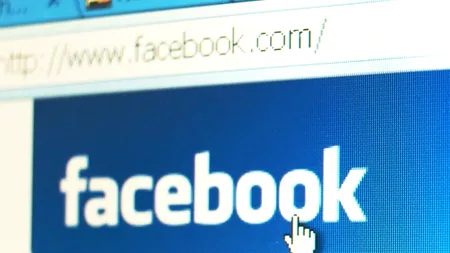 Surpriza pe care o mamă a doi băieți a avut-o în timp ce se uita pe Facebook