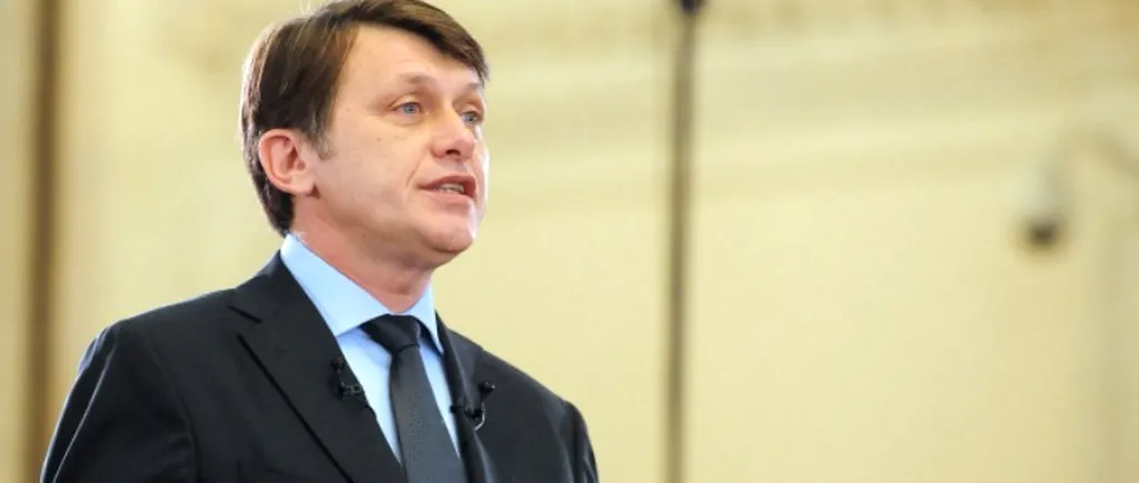 Președintele interimar Antonescu: Vreau să apăr CCR de Traian Băsescu. Îi chem  pe ambasadorul SUA și comisarul pe justiție la discuții
