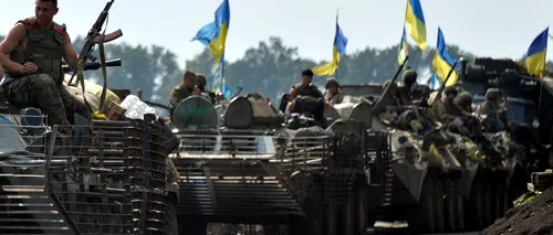 Arma preferată din războaiele țărilor sărace a ucis deja 16 civili în Ucraina. Utilizarea în zonele populate poate constitui o crimă de război