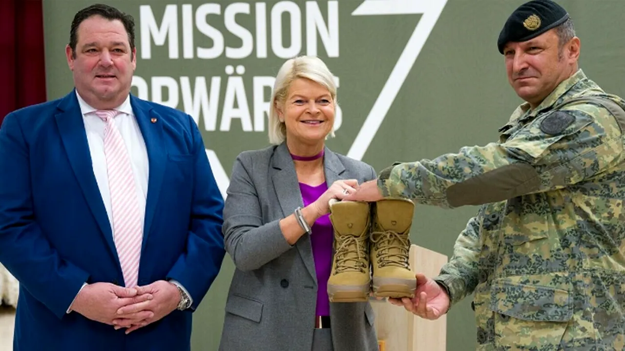 Armata austriacă tropăie în bocanci românești. Prezentarea noilor echipamente militare a inflamat Viena