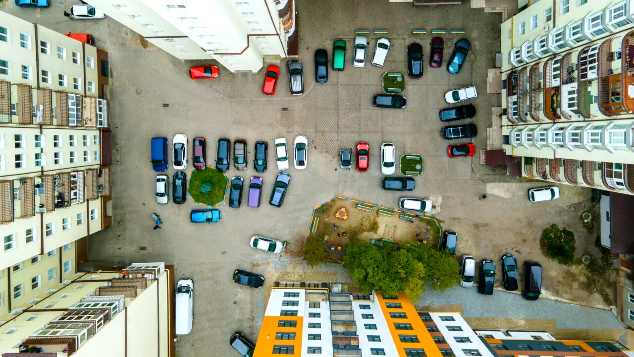 Taxă de până la 683 de lei pentru această categorie de cetățeni. Poate fi achitată până la 31 martie 2025