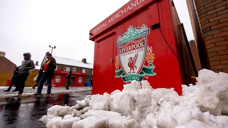 Tatăl lui Elon Musk dezvăluie că miliardarului i-ar plăcea să cumpere clubul LIVERPOOL. Care sunt motivele invocate