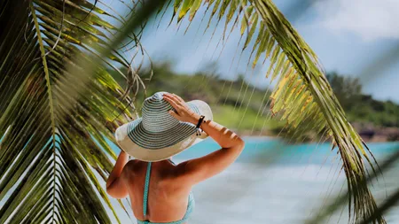 Cât costă băuturile pe o plajă din THASSOS în 2023. Prețurile nu sunt deloc mici