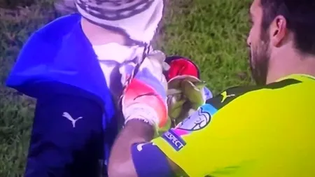 Moment unic în istoria fotbalului! Gestul portarului Italiei după ce un fan a intrat pe teren face înconjurul internetului