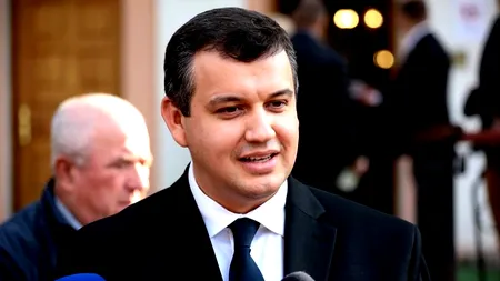 Eugen Tomac, mesaj pentru români la cumpăna dintre ani: ”Avem idealuri în care credem și pe care merită să le slujim cu demnitate și patriotism”