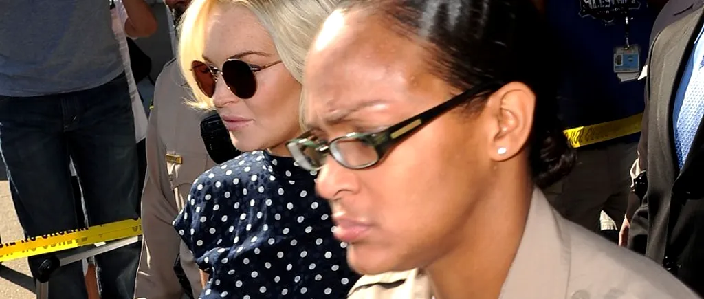 Lindsay Lohan, ARESTĂ după ce a accidentat un pieton pe o stradă din New York și a PĂRĂSIT locul accidentului