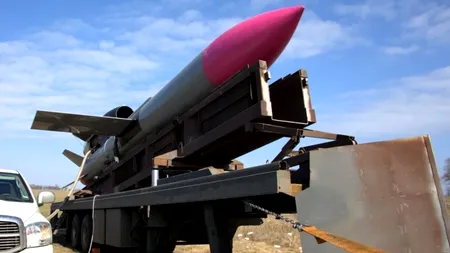 Industria de armament a Ucrainei renaște din cenușă. Kievul se laudă cu rachete ce pot lovi la 3.000 km și drone din motoare de mașini de tuns iarba