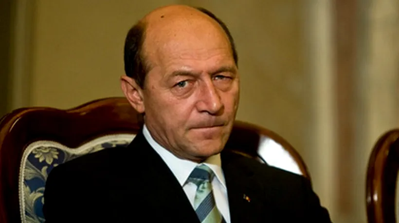 Băsescu, despre premierul Grindeanu: ''Se va prăbuși în 2018 maxim''