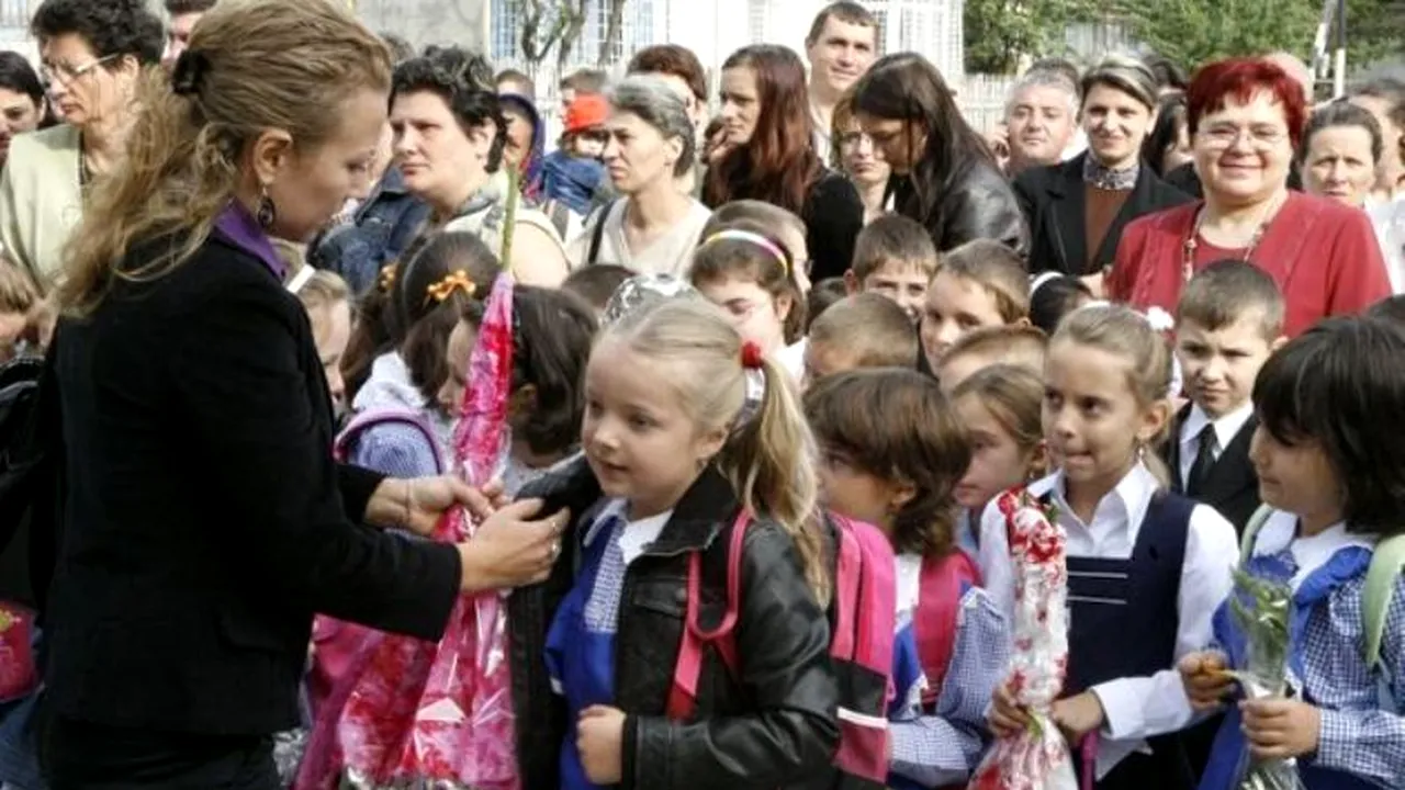 CLASA PREGĂTITOARE 2013. Zeci de școli și-au suplimentat locurile. Care sunt cele mai  căutate școli în București, Ilfov, Dolj, Iași, Cluj și Sibiu