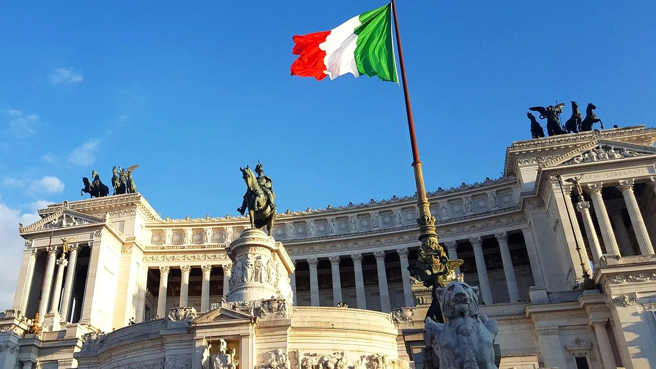 Italia a depășit pragul de 20.000 de cazuri noi zilnice de COVID-19, cel mai mare număr din ultimele opt luni