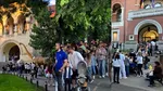 Noaptea Muzeelor în București. Sute de persoane așteaptă să viziteze cele mai renumite muzee din Capitală