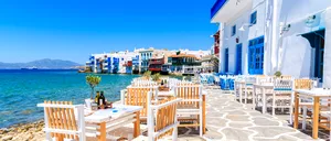 Doi turiști acuză că au fost taxați cu 876$ pentru două băuturi la un restaurant din GRECIA