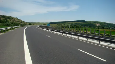 SIBIU: Șofer din București, prins cu 210 km/h pe A1