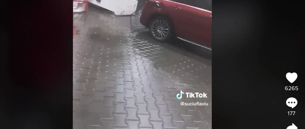 O șoferiță cu un Mercedes a plecat din benzinărie cu tot cu pompa de alimentare! Incidentul s-a petrecut la o benzinărie din Ploiești