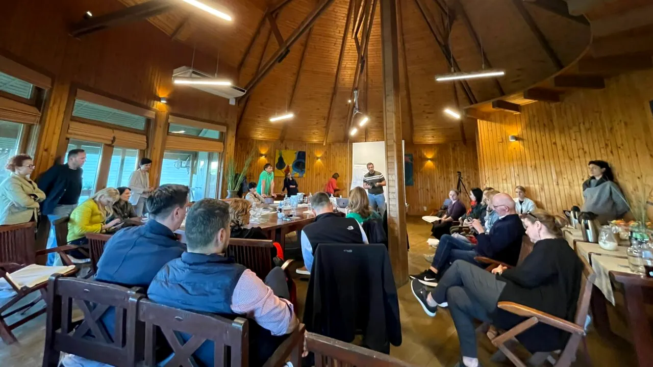 Alianța „O Voce pentru Educație”, printre propunerile pentru noua lege a educației: Profesionalizarea managementului școlar din România și rute flexibile de carieră pentru toate cadrele didactice