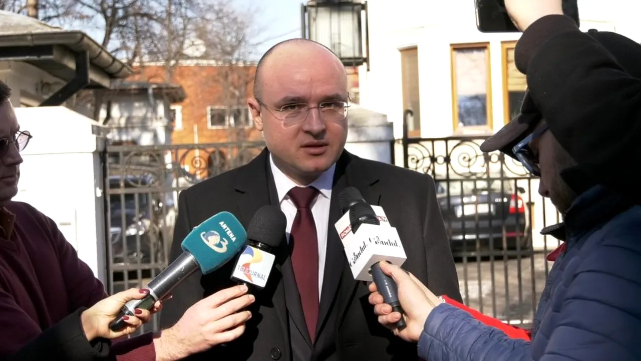 VIDEO. Fostul ”vice” al CSM s-a bâlbâit la ieșirea de la audieri cu privire la dosarele de la SIIJ: ”Nu știu despre niciunul. Știu despre unul…”