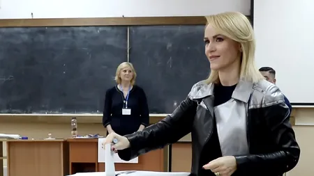 Alegeri prezidențiale 2019, turul 2. Firea s-a prezentat la urne: Am votat pentru pluripartidism. Democrația înseamnă diversitate de opinii