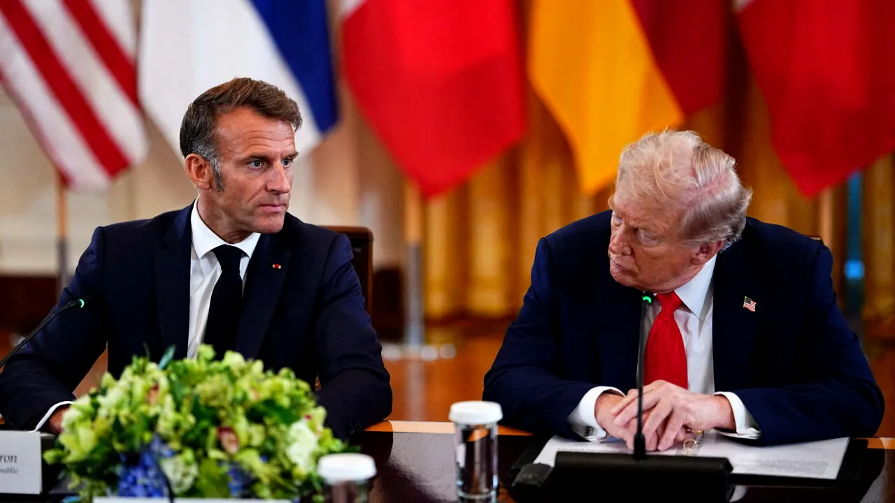 Emmanuel Macron a exclus orice participare a Franței la noua operațiune anunțată de Trump în Strâmtoarea Ormuz