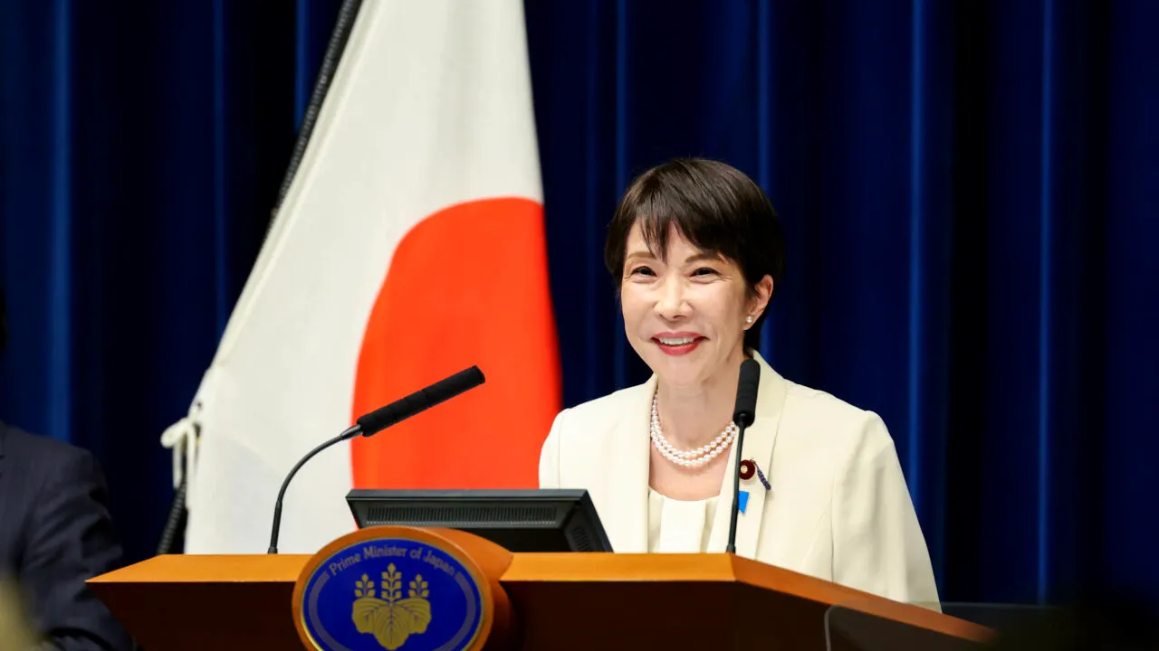 Premierul Japoniei a povestit cum a combătut o invazie de gândaci din reședința sa