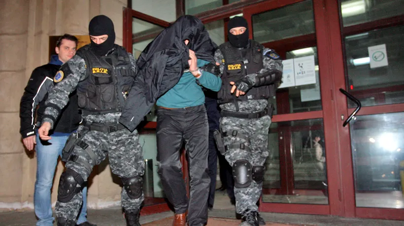 Avocatul lui Vlădan a cerut 25 de ani de închisoare pentru acesta, în locul detenției pe viață