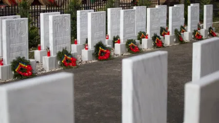 În amintirea martirilor: Canalul în care a fost aruncată și ascunsă cenușa a 43 de cadavre la Revoluție, din ordinul Elenei Ceaușescu (FOTOREPORTAJ)