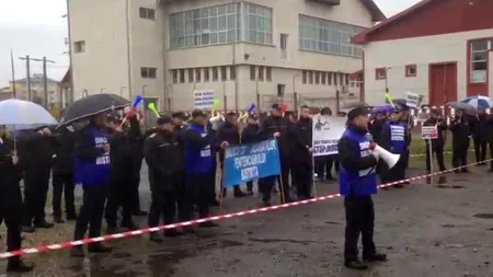 Angajații penitenciarelor au protestat, cerând demisia ministrului Jusiției