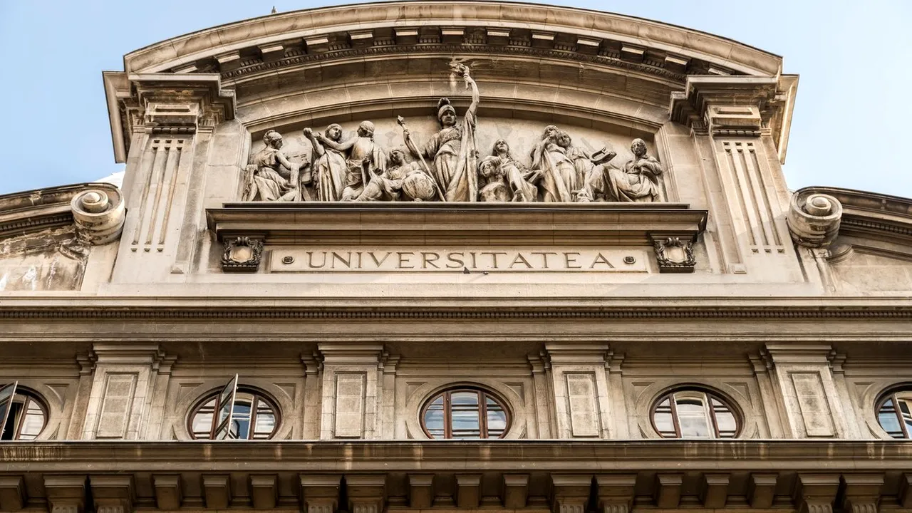 Revoltă la Universitatea din București. Profesorii intră în grevă japoneză și amenință cu acțiuni în instanță. Ce nemulțumiri au cadrele didactice