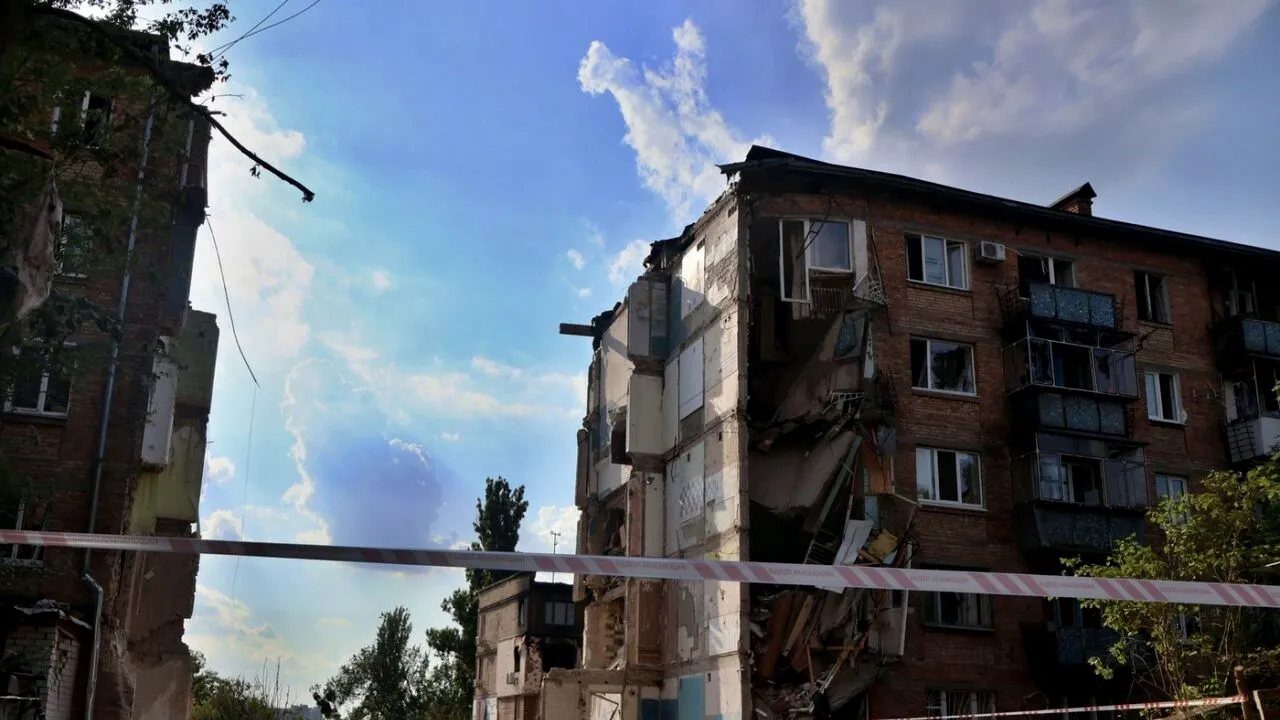 RĂZBOIUL din Ucraina, ziua 873. Armata ucraineană anunță că a doborât două rachete rusești. Moscova își continuă ofensiva în Donețk