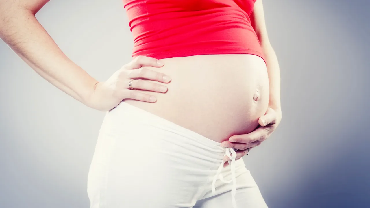 O femeie și bebelușul ei abia născut au murit la spitalul din Rădăuți