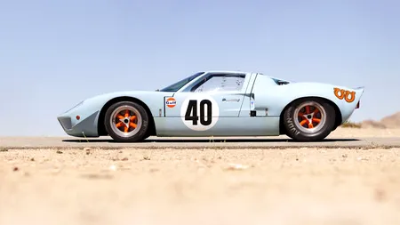 Un Ford GT40 din 1968 s-a vândut la licitație cu 11 mil. dolari, record pentru o mașină americană