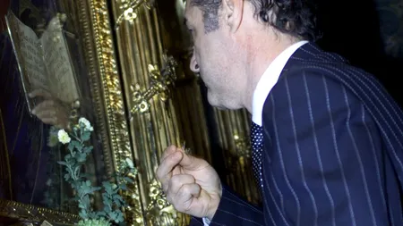 Gigi Becali a vrut să se înscrie pentru admitere la Teologie, dar n-a primit acordul Arhiepiscopiei 