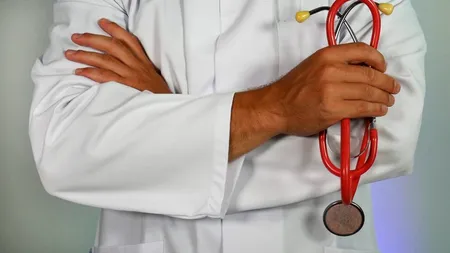 STARE DE ALERTĂ. Primarul Sibiului propune ca personalul medico-sanitar să beneficieze de parcare gratuită