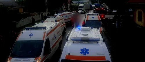 FOTO-VIDEO. Suceava: 11 persoane rănite, dintre care 2 în stare de inconștiență, într-un accident. Elicoperul SMURD și 13 ambulanțe, la fața locului