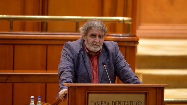 Soluția lui Varujan Pambuccian pentru formarea Guvernului: “Ar trebui un premier independent, dar care să fi avut treabă cu politica”