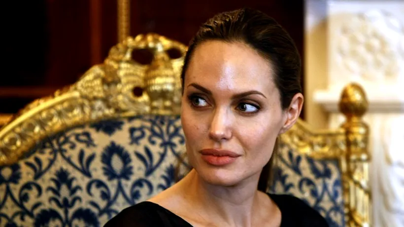Veste cumplită primită cu puțin timp în urmă de Angelina Jolie. Actrița suferise în acest an o dublă mastectomie