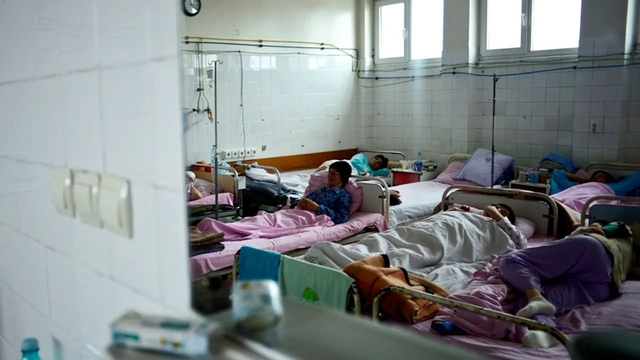 Ce riscă spitalele care din 2014 vor pune pacienții să vină cu medicamente de acasă