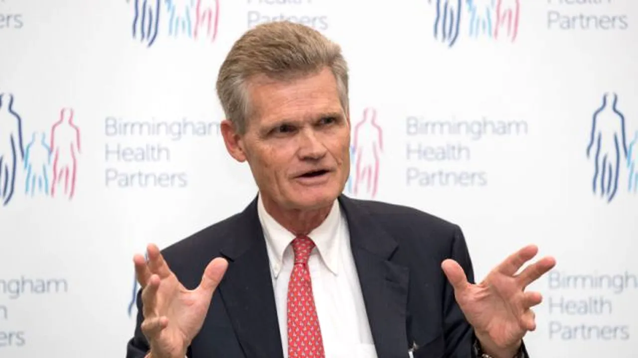 Unul dintre liderii imunologi a avertizat in fata Parlamentului britanic: ”Covid-19 ar putea fi aici pentru totdeauna”