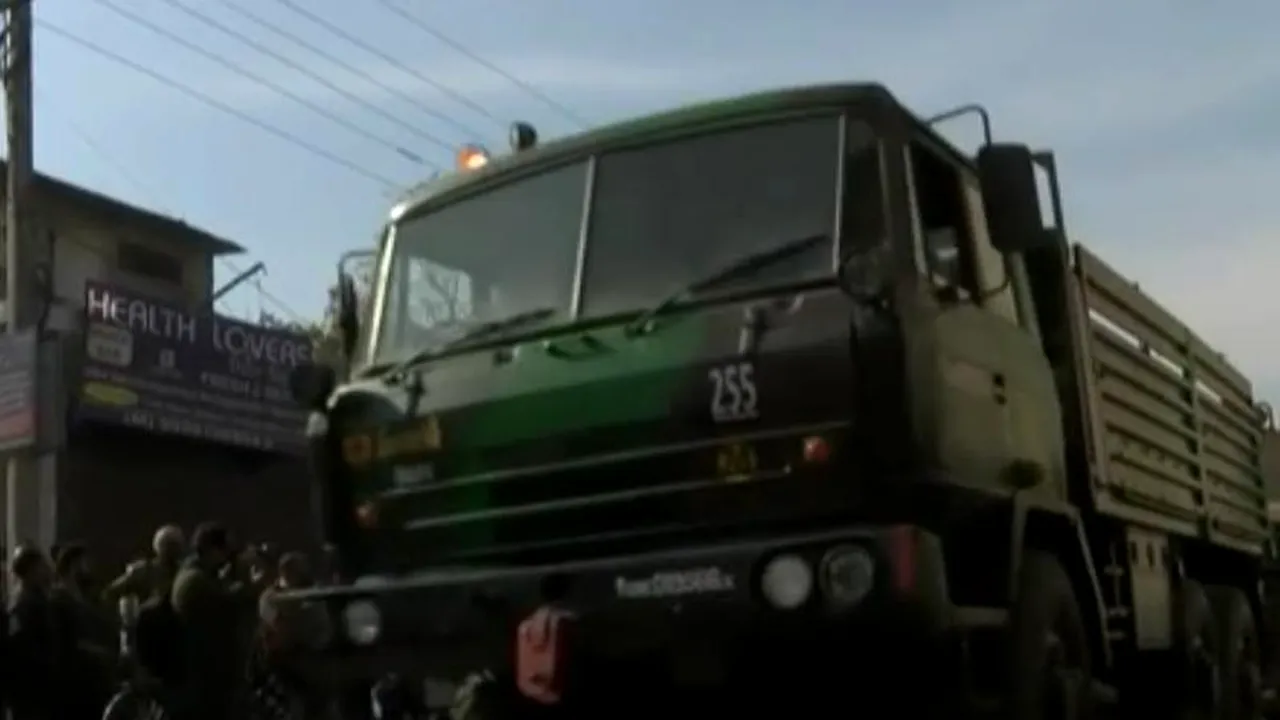 Cel puțin 12 morți în atacul asupra unei baze aeriene din India