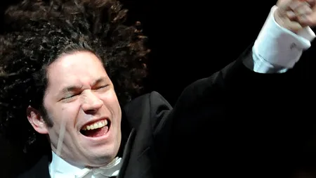 Cine este Gustavo Dudamel, care va dirija Concertul de Anul Nou de la Viena din 2017