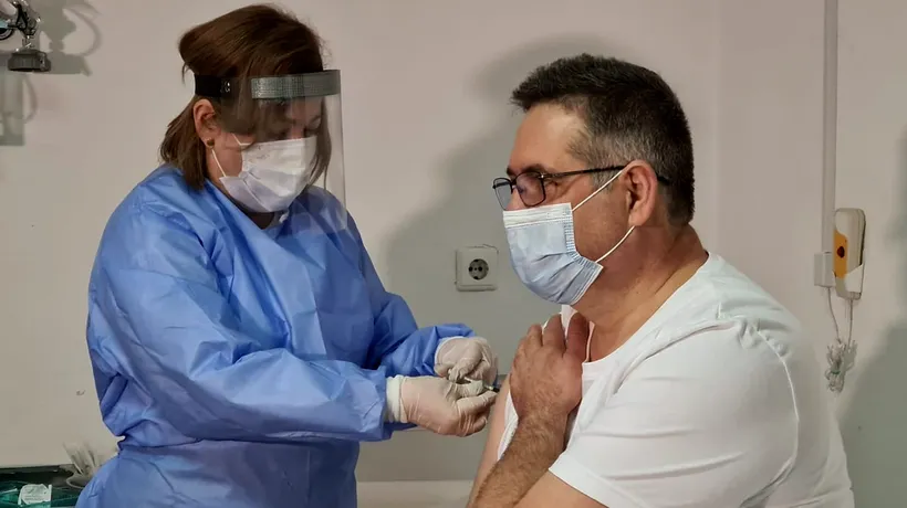 10 milioane de români vaccinați anti-COVID până în septembrie. Anunțul făcut de medicul Gindrovel Dumitra