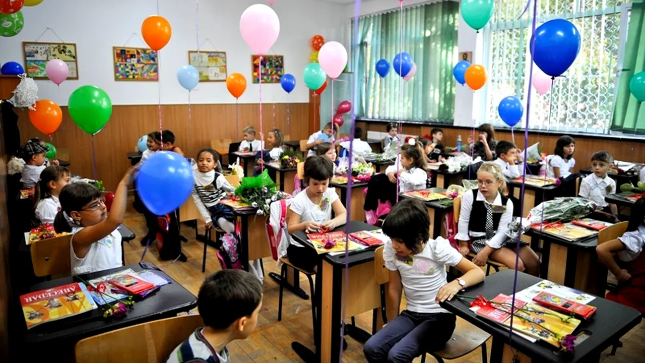 Profesorii nu vor mai avea voie să facă meditații cu propriii elevi. Se schimbă Codul Etic pentru educație